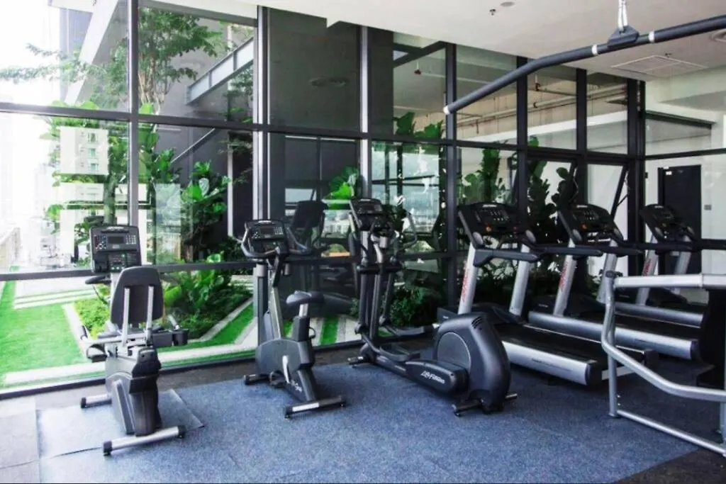 The Elm, 2Br Cityview By W. Stay @ Tropicana 218 Macalister location